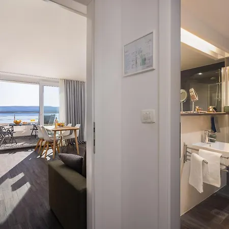 Luxury Jolara