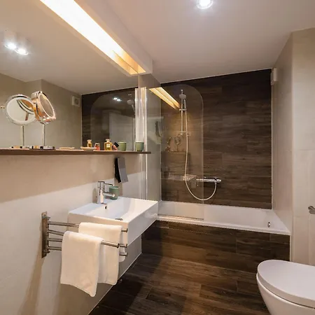 Luxury Jolara Mimice
