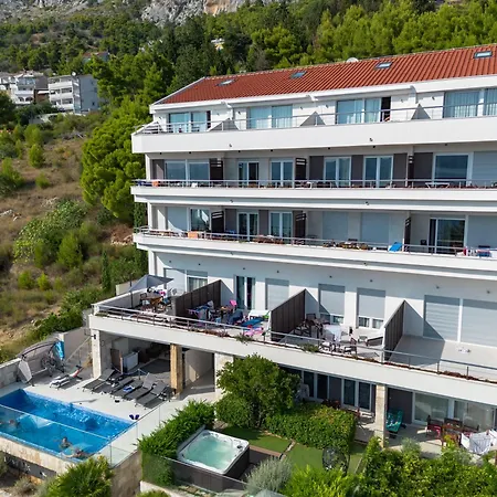 Διαμέρισμα Jolara - With Heated Pool - Luxury 18 Mimice